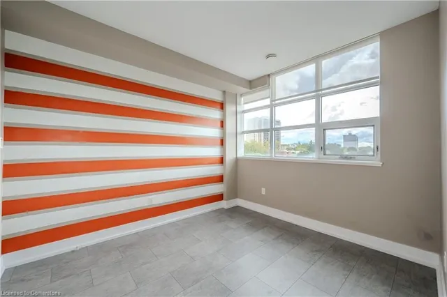 Additional image 32 of 112 Benton St Unit 604