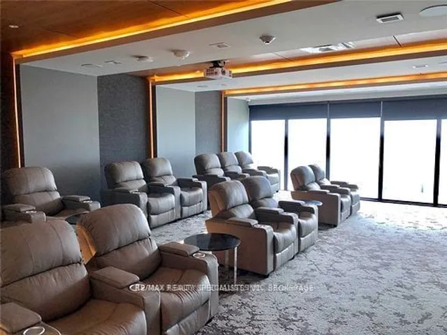 Additional image 17 of 20 SHORE BREEZE Dr Unit 320