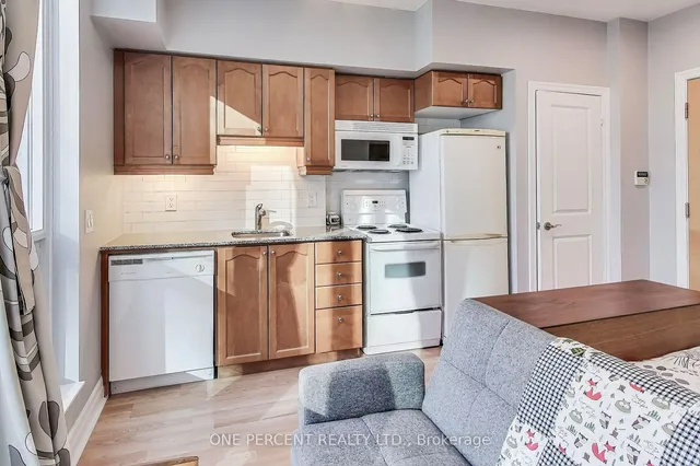 Additional image 7 of 58 Marine Parade Dr Unit 221