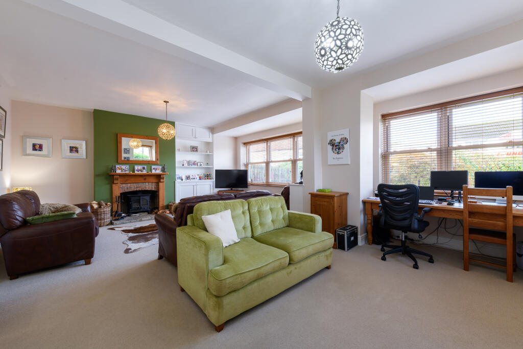 Additional image 7 of Wraxhill Road, Street