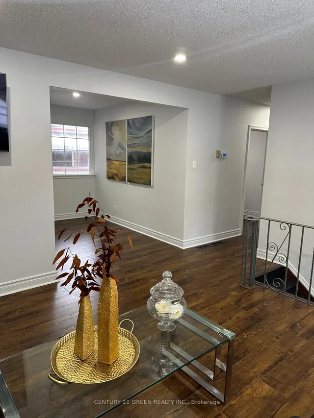 Additional image 10 of 17 Benroyal Cres