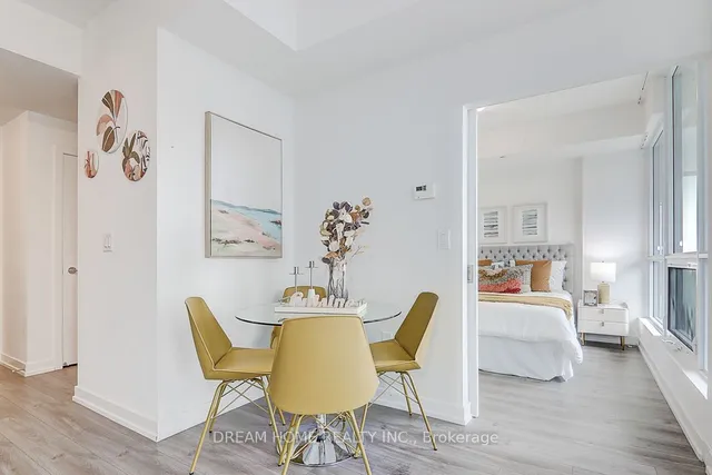 Additional image 15 of 10 De Boers Dr Unit 812