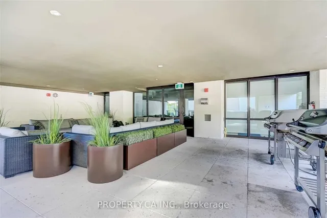 Additional image 15 of 1990 Bloor St Unit 704