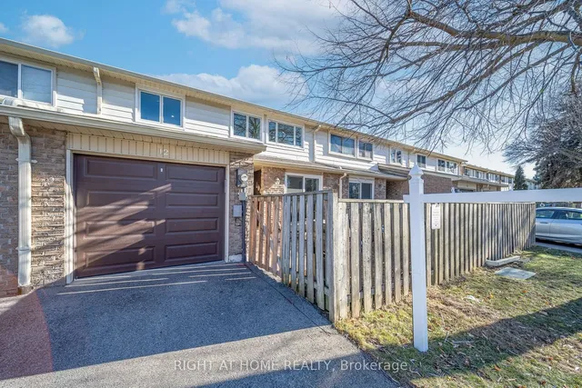 Additional image 2 of 12 Lace Fernway