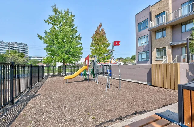 Additional image 22 of 90 Orchid Place Dr Unit 307