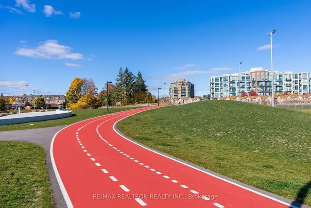 Additional image 37 of 300 Manitoba St Unit 311