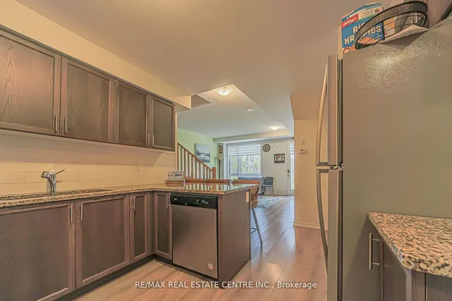 Additional image 31 of 20 Woodstream Dr Unit 8