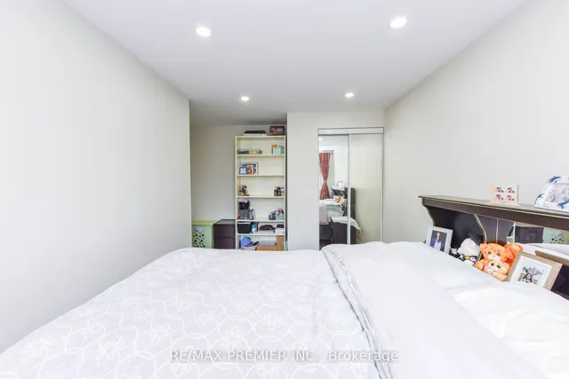 Additional image 26 of 1601 Albion Rd Unit 265