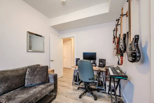 Additional image 30 of 54 Bridge St Unit 10