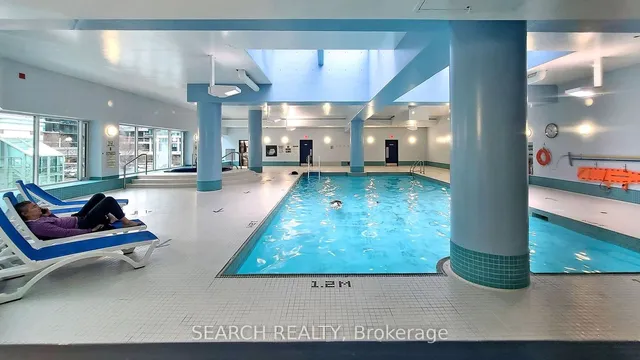 Additional image 31 of 10 Yonge St Unit 413