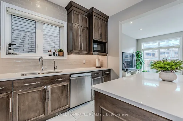 Additional image 12 of 481 Rivertrail Ave