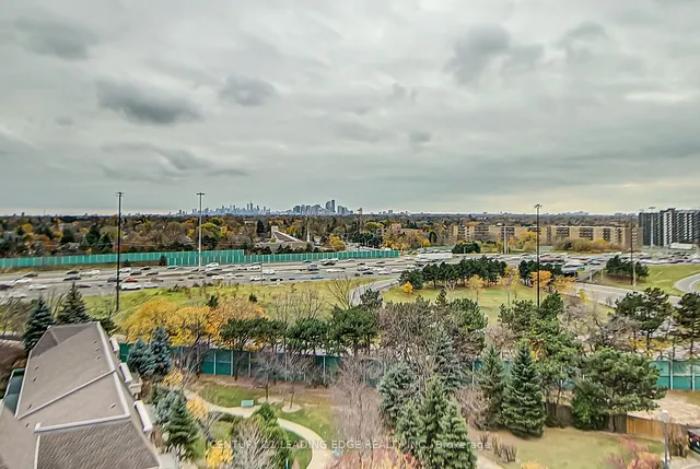 Additional image 30 of 17 Kenaston Gdns Unit 805