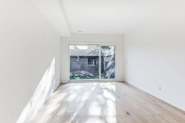 Additional image 17 of 73 Melville Ave