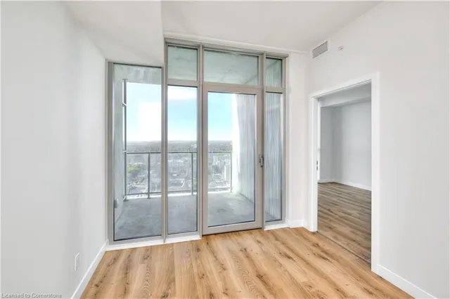 Additional image 11 of 60 Frederick St Unit 2910