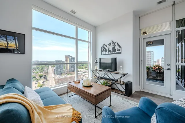 Additional image 3 of 1 Victoria St Unit 1801