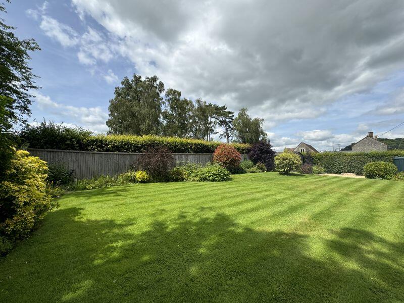 Additional image 2 of Sutton Montis