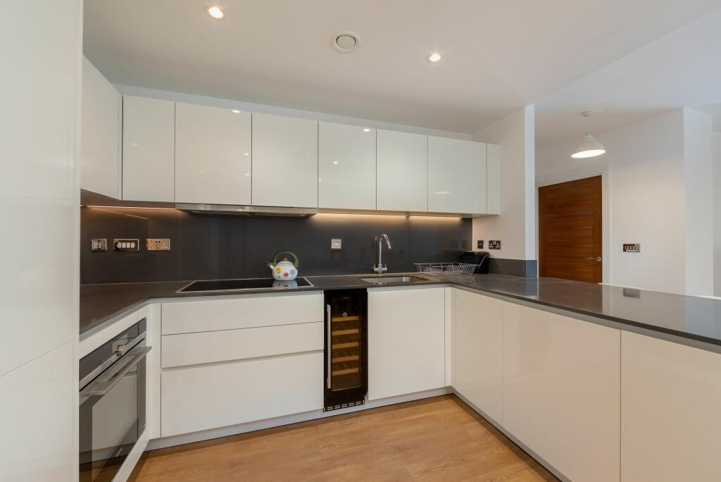 Additional image 4 of Victoria Bridge Road, Bath, BA2