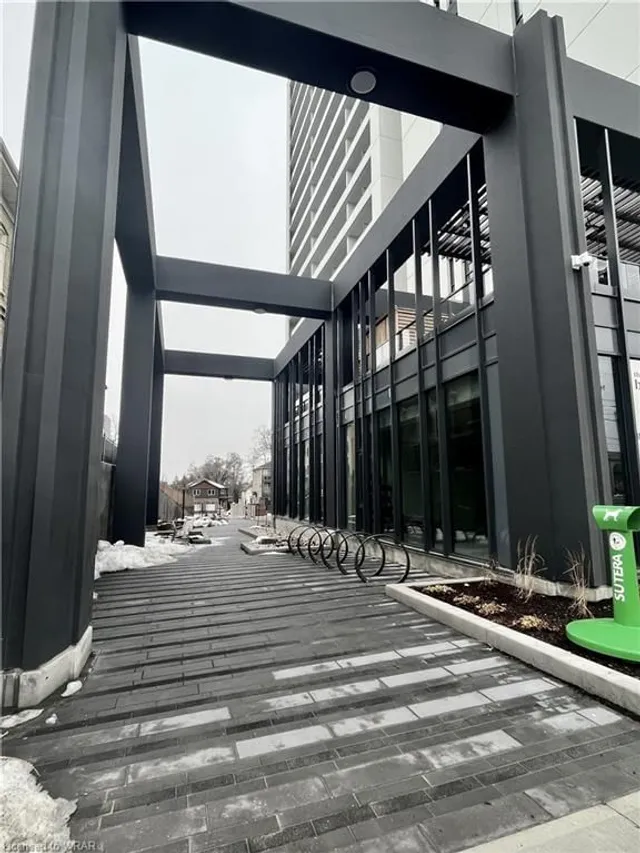 Additional image 3 of 741 King St Unit 1704