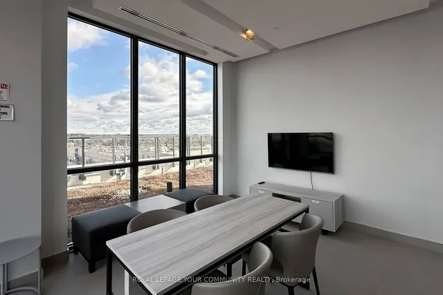 Additional image 29 of 1630 Queen St Unit 502