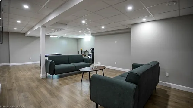 Additional image 34 of 219 Falconridge Dr