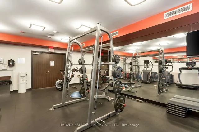 Additional image 37 of 478 King St Unit 301