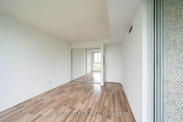 Additional image 14 of 398 Eglinton Ave Unit 603