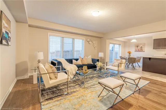 Additional image 12 of 37 Blue Oak Street