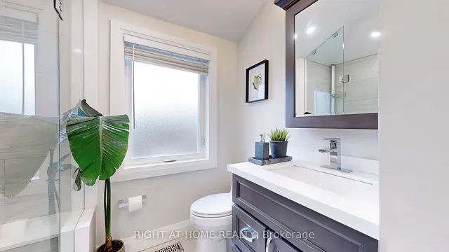 Additional image 26 of 83 Chestnut Cres