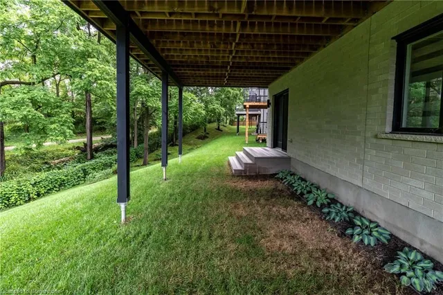 Additional image 47 of 955 Stonecliffe Walk