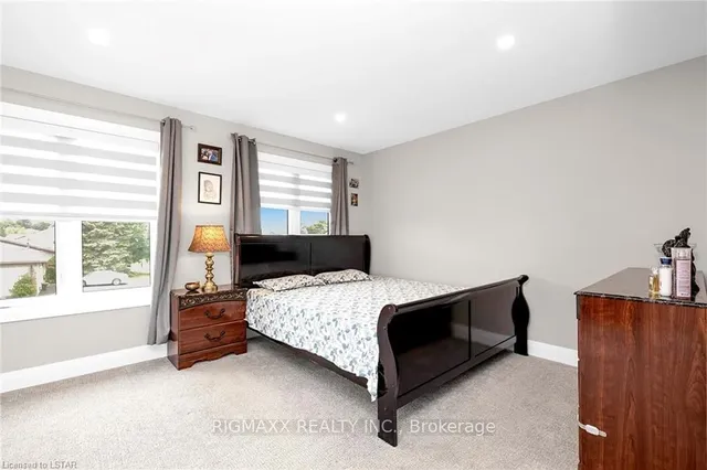 Additional image 28 of 23 Forfar Ave