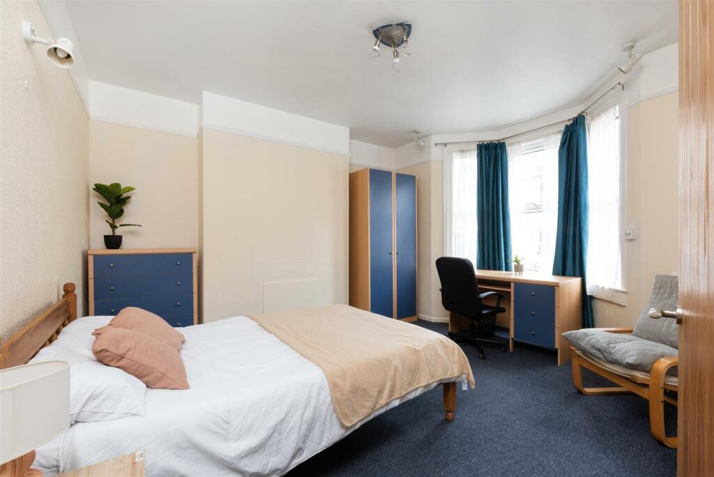 Additional image 10 of Victoria Road, Bath