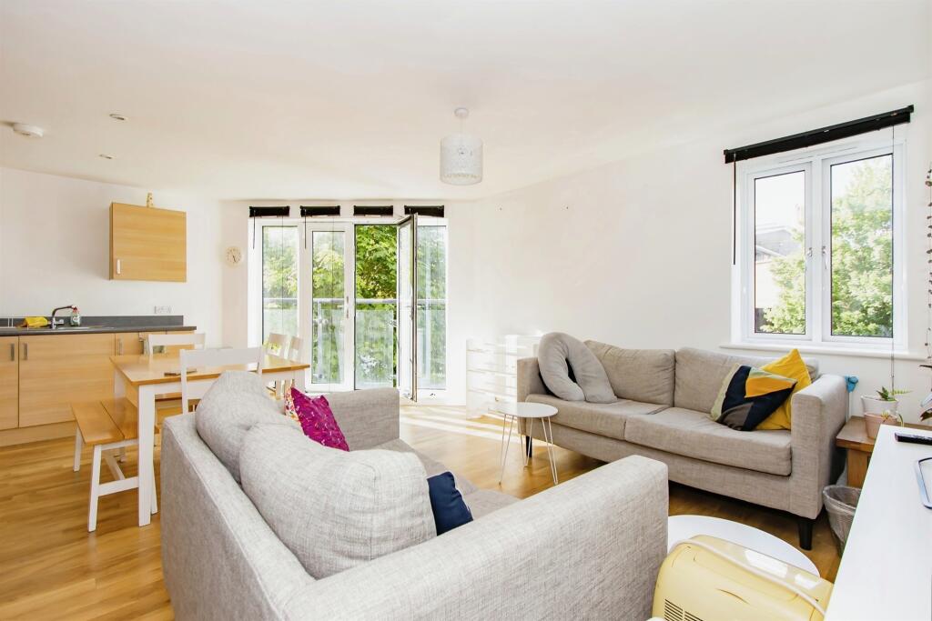 Additional image 7 of Queensway Place, Yeovil