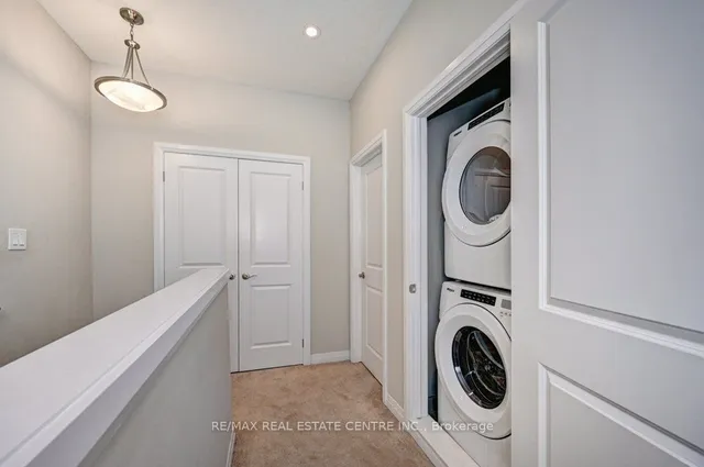 Additional image 9 of 261 Woodbine Ave