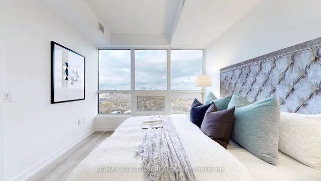 Additional image 20 of 395 BLOOR St Unit 3104