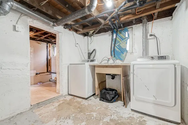 Additional image 36 of 285 BORDEN Ave