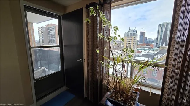 Additional image 5 of 64 Benton St Unit 703