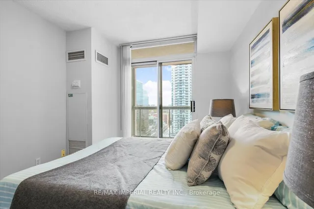 Additional image 24 of 28 empress Ave Unit 2309