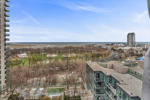 Additional image 33 of 231 Fort York Blvd Unit 1701