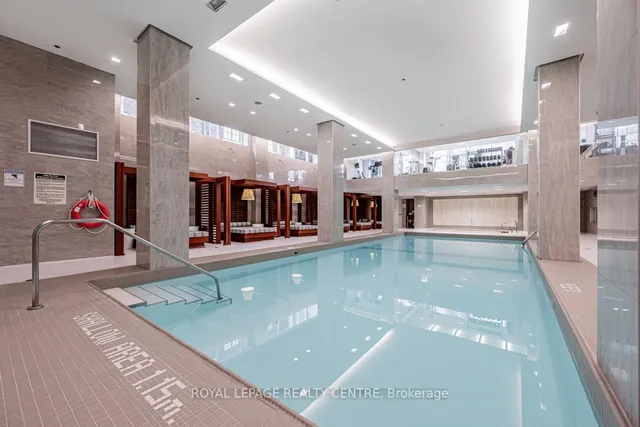 Additional image 29 of 170 Avenue Rd Unit 611