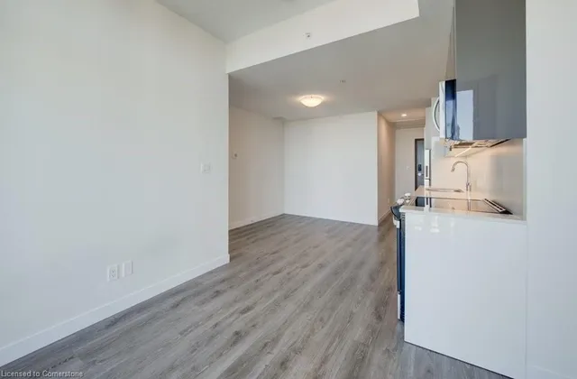 Additional image 14 of 60 Frederick St Unit 1805