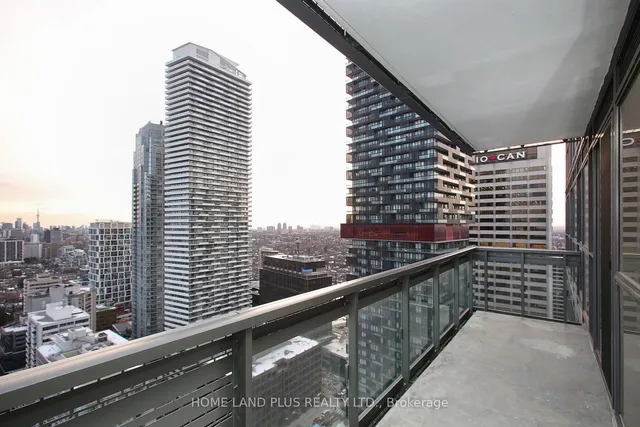 Additional image 23 of 39 Roehampton Ave Unit 2704