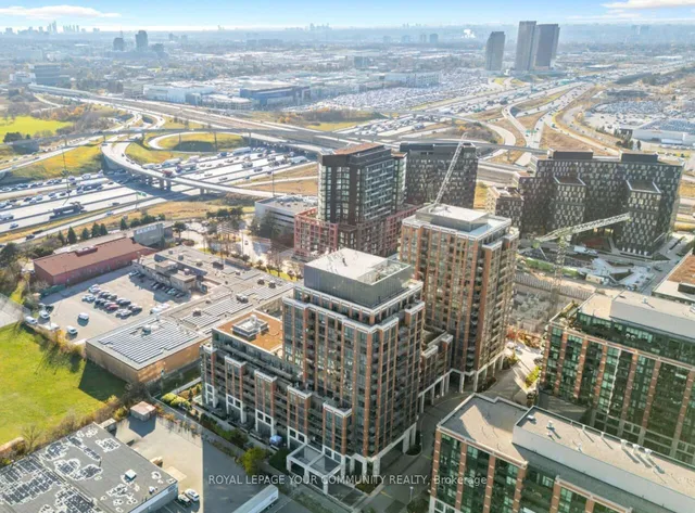 31 Tippett Rd Unit 555