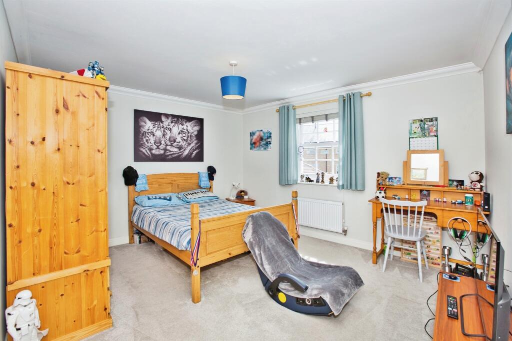 Additional image 12 of Newcross Crescent, Yeovil