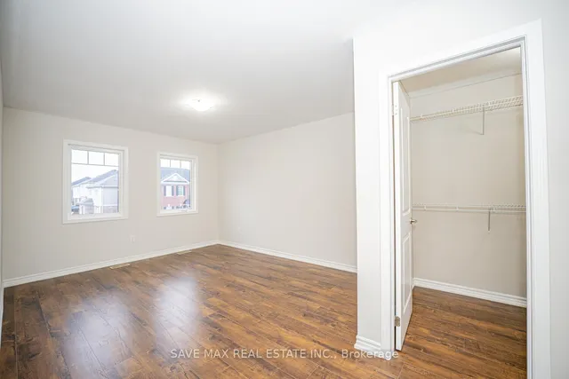 Additional image 23 of 252 Shady Glen Cres