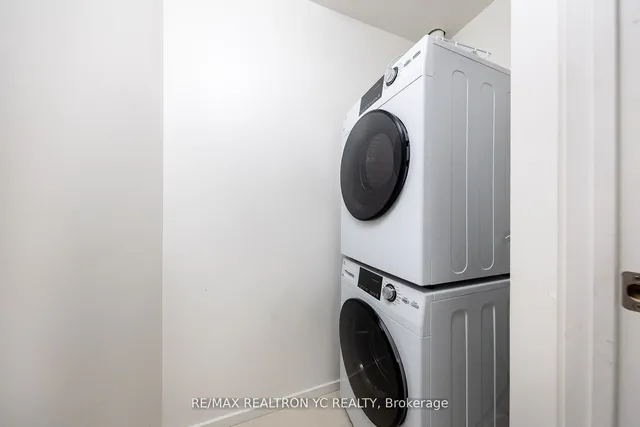 Additional image 21 of 1 Bloor St Unit 2804