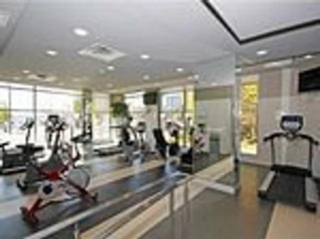 Additional image 31 of 230 Queens Quay Unit 820