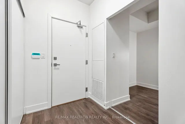 Additional image 8 of 180 Fairview Mall Dr Unit 710