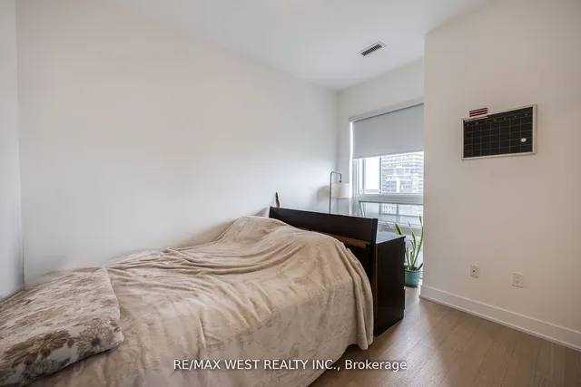 Additional image 12 of 20 Shore Breeze Dr Unit 702