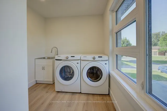 Additional image 15 of 20 Stanley Ave