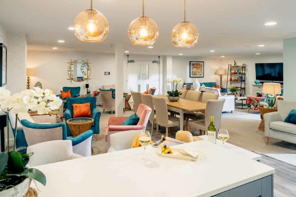 Additional image 4 of Crescent Place, Warminster